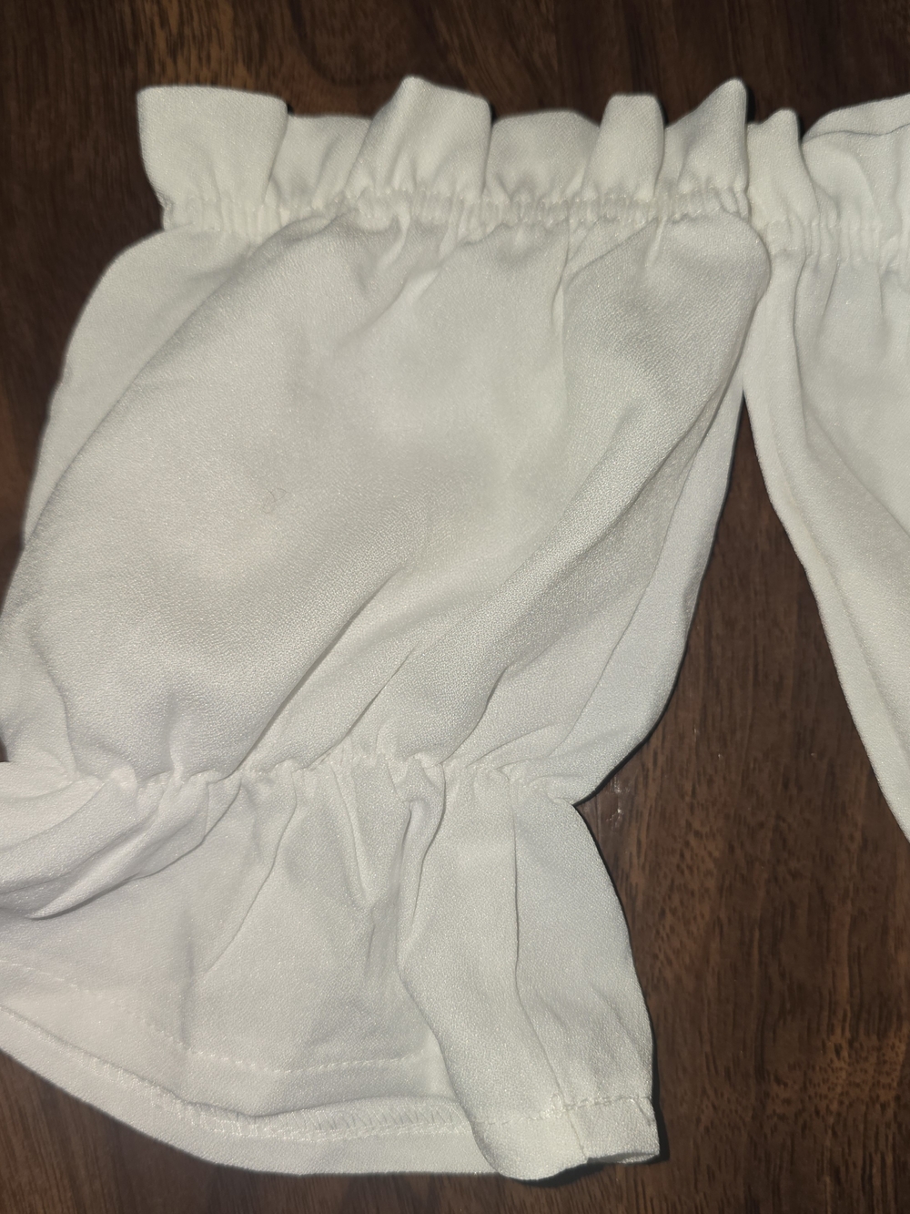 White Ruffle Off-Shoulder Crop Top - Picture 4 of 4